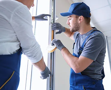 glass repair experts in Lynn Haven, FL